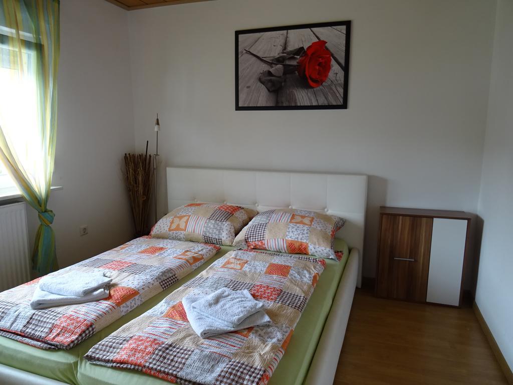 Apartment Euro As 卡伯尔-格拉芬豪森 外观 照片